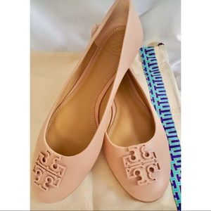 NWT Tory Burch Nude Flats Melinda Light MakeUp